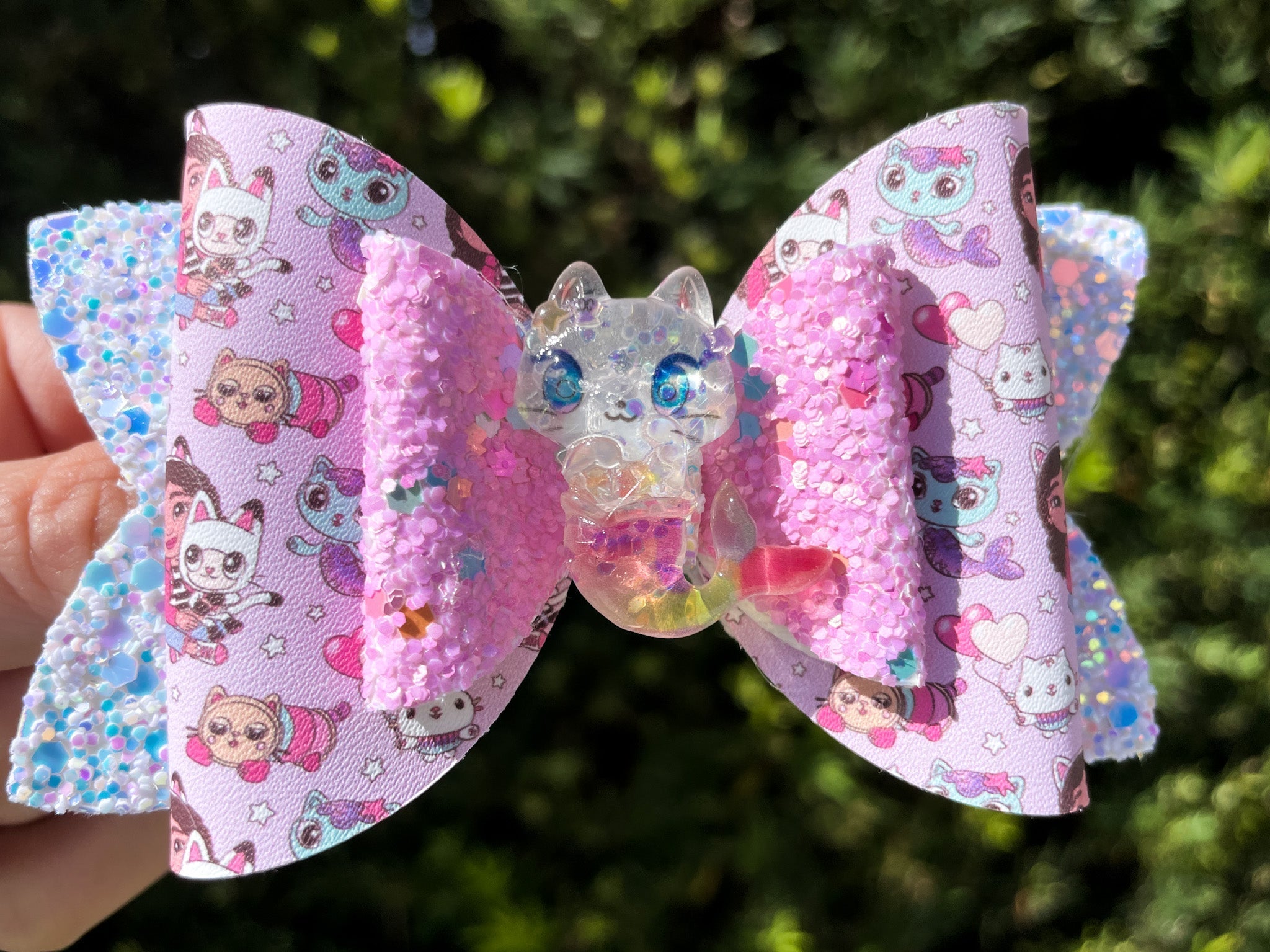 Gaby and Kitty Bow