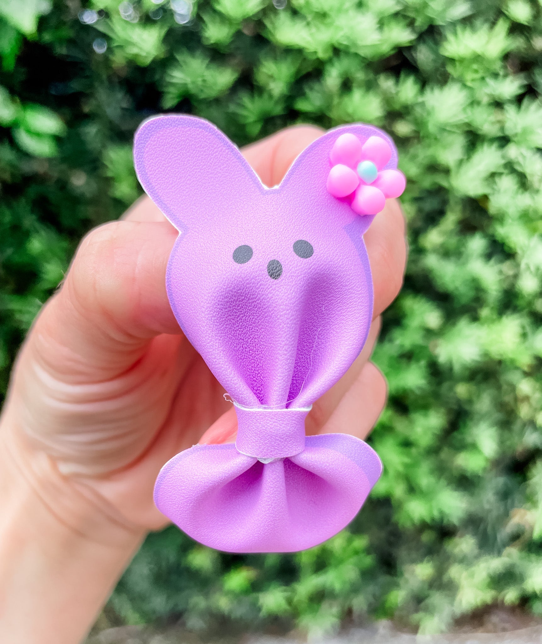 Peeps Clip